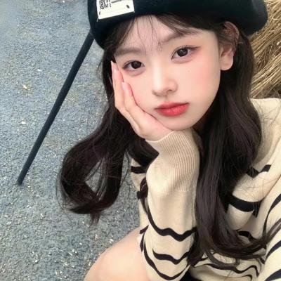 白色的女人
